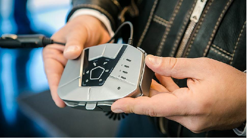 Универсальное бортовое устройство